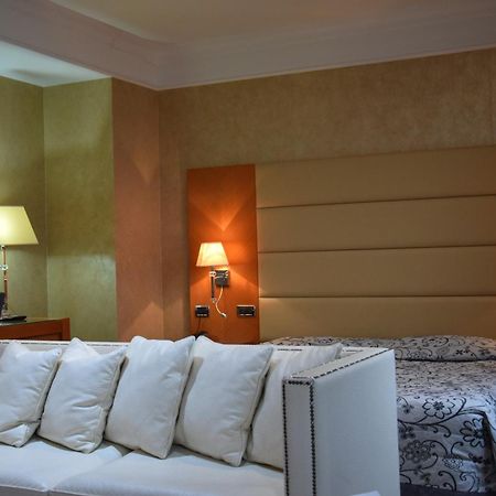 Hotel Perusia Перуджа Екстер'єр фото