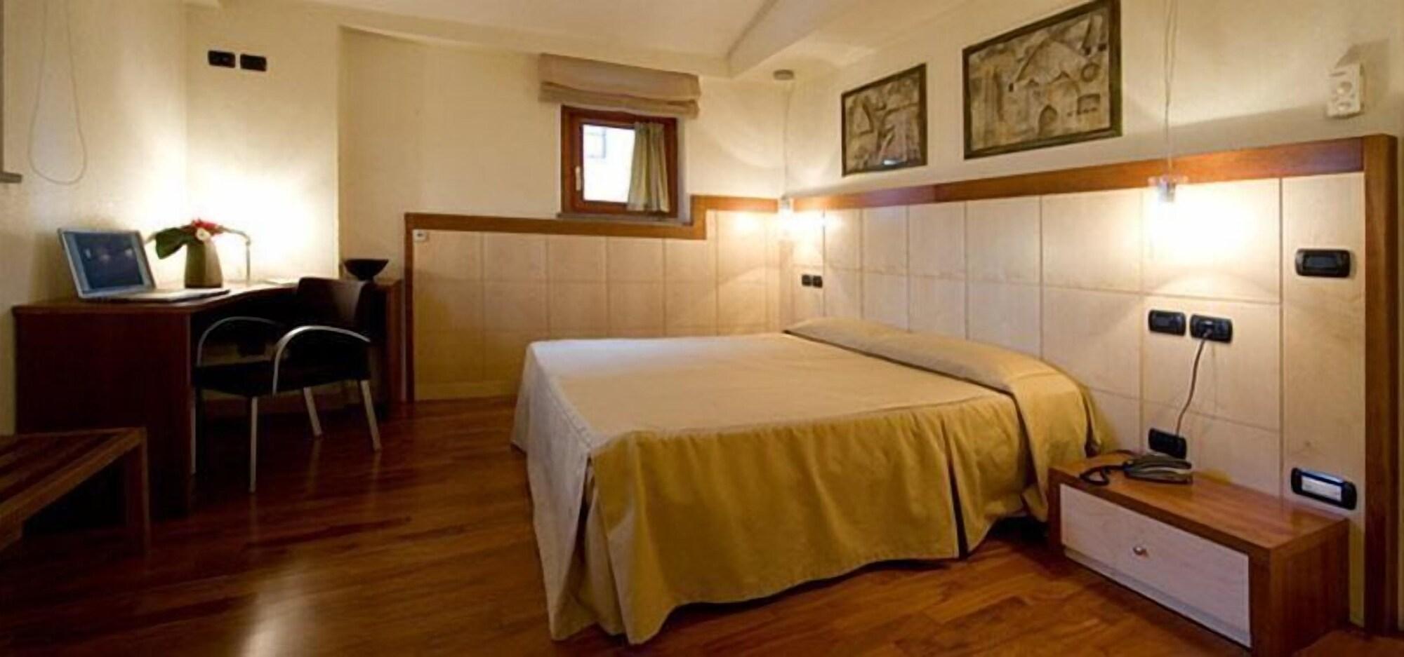 Hotel Perusia Перуджа Екстер'єр фото