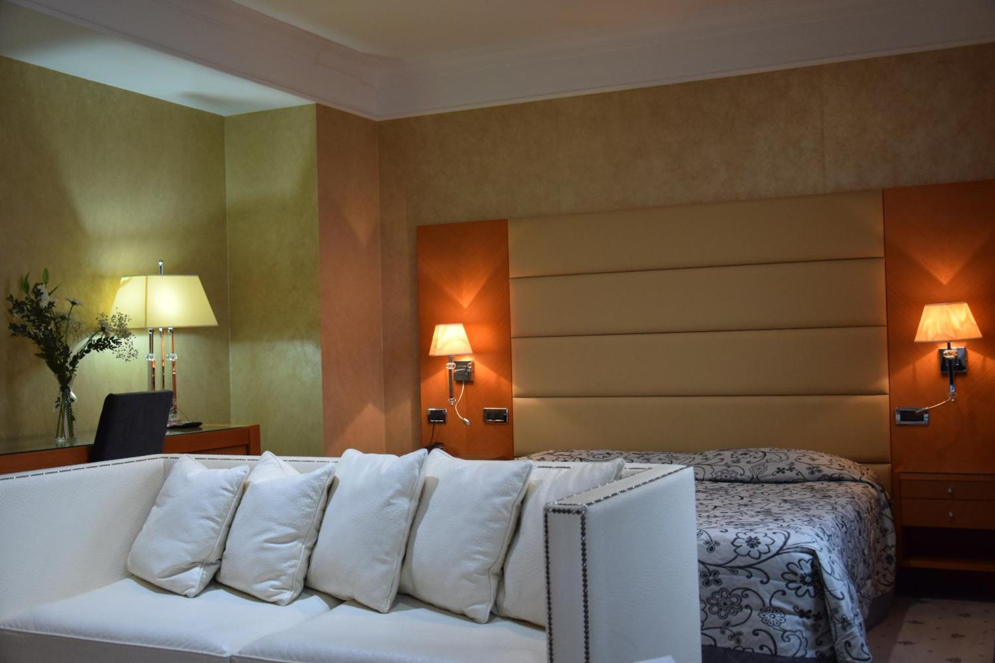 Hotel Perusia Перуджа Екстер'єр фото