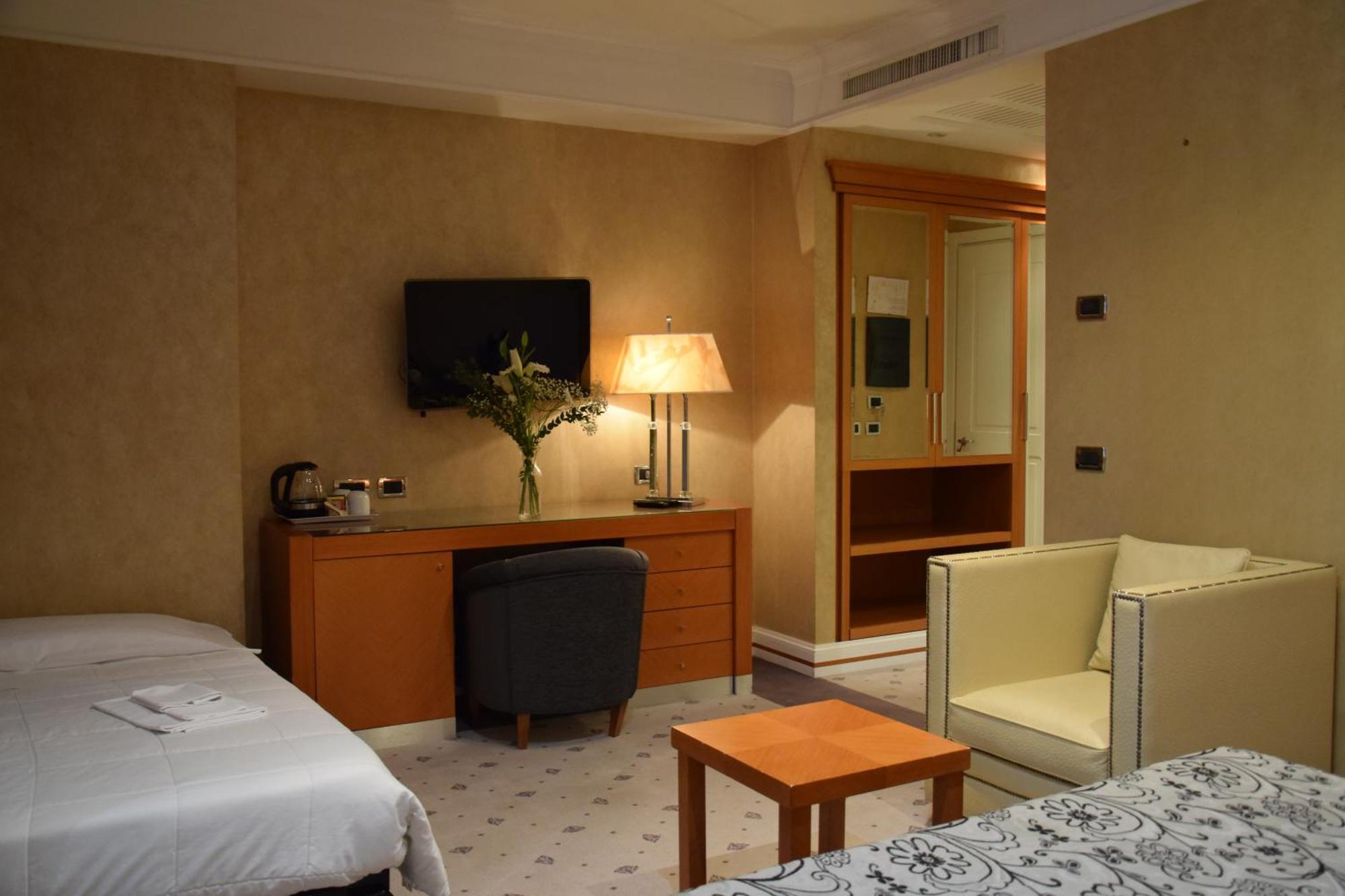 Hotel Perusia Перуджа Екстер'єр фото