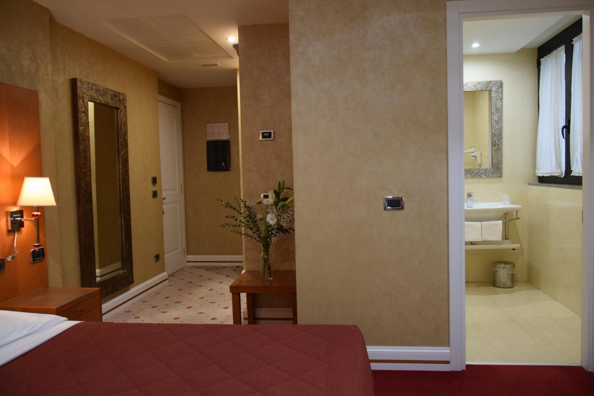 Hotel Perusia Перуджа Екстер'єр фото